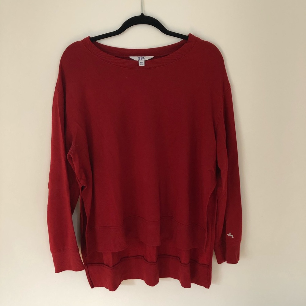 Step hem sweatshirt